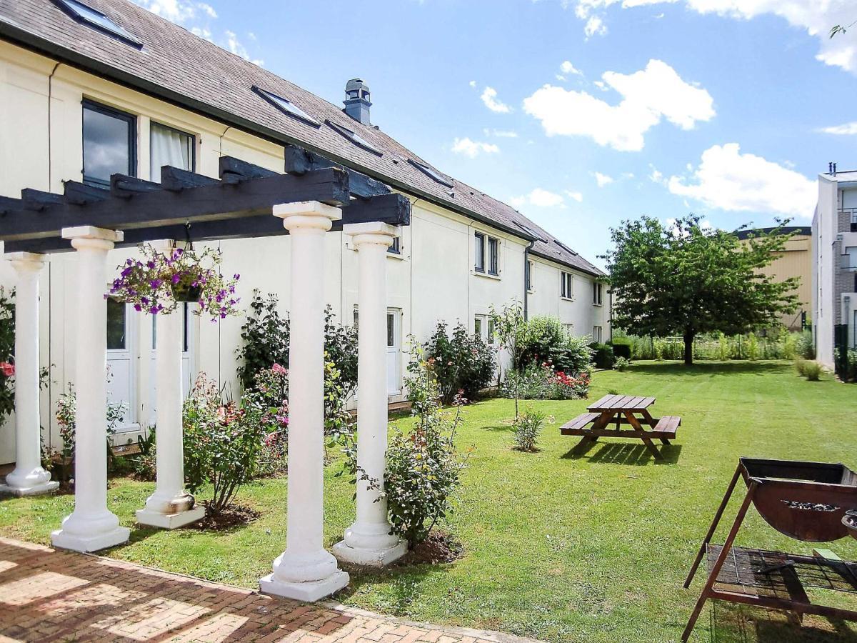 Ibis Budget Chambourcy Saint Germain Esterno foto
